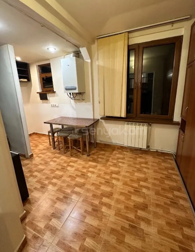 2 Սենյականոց Բնակարան, 57քմ, 4/4 հարկ, Կապիտալ Վերանորոգված