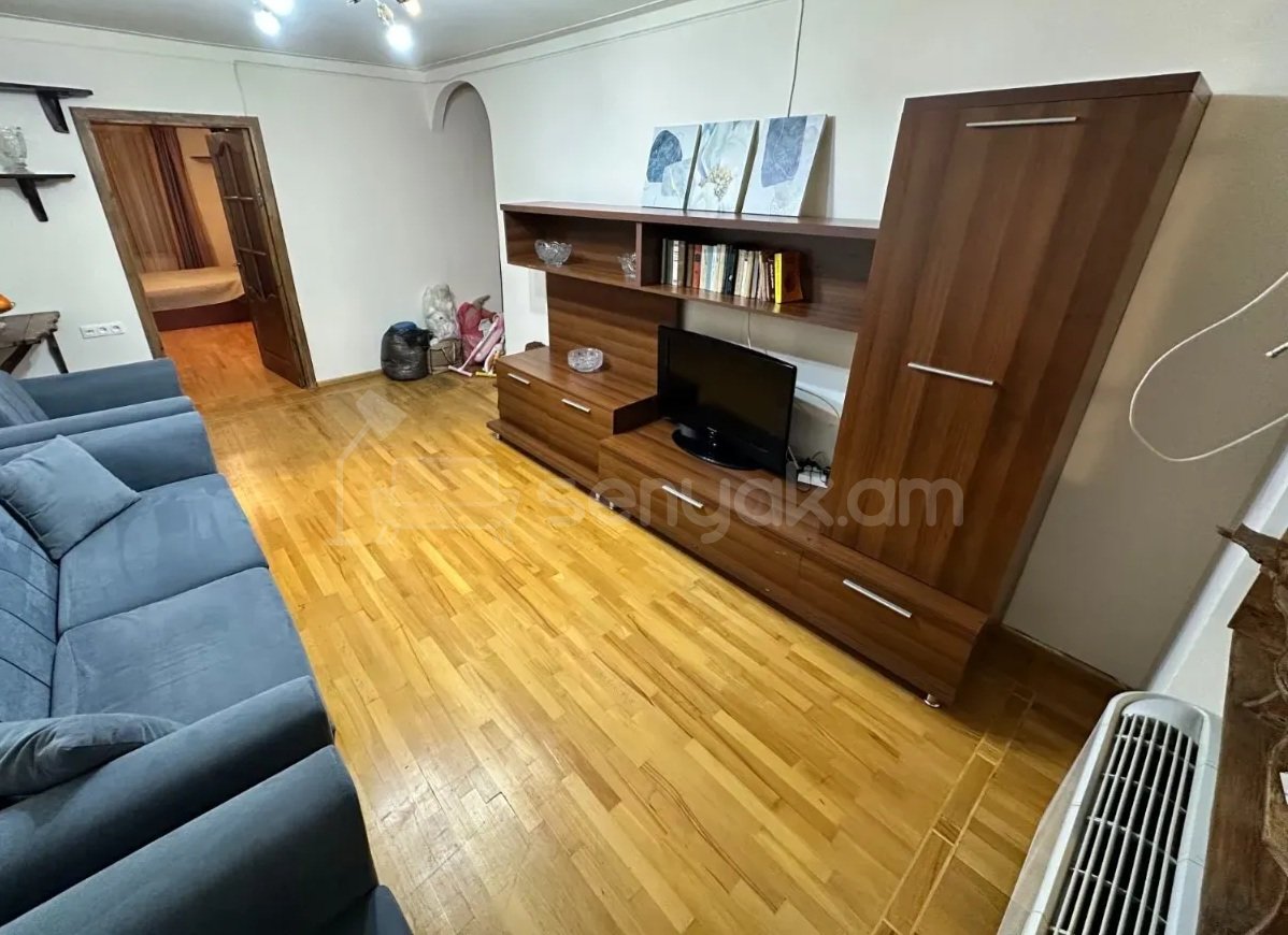 2 Սենյականոց Բնակարան, 57քմ, 4/4 հարկ, Կապիտալ Վերանորոգված