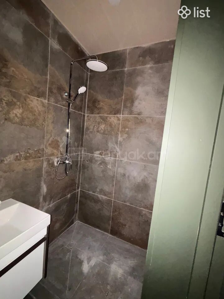 2 Սենյականոց Բնակարան Նորակառույցում, 52քմ, 9/18 հարկ, Կապիտալ Վերանորոգված
