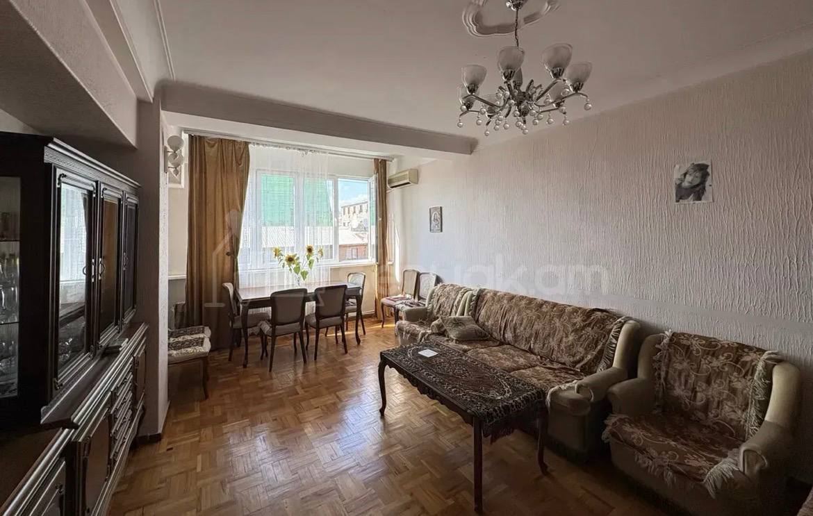 2 Սենյականոց Բնակարան, 70քմ, 10/10 հարկ, Կոսմետիկ Վերանորոգված, Կահավորված