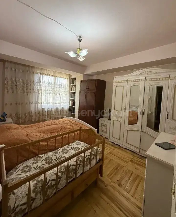 3 Սենյականոց Բնակարան, 84քմ, 4/14 հարկ, Կապիտալ Վերանորոգված, Կահավորված