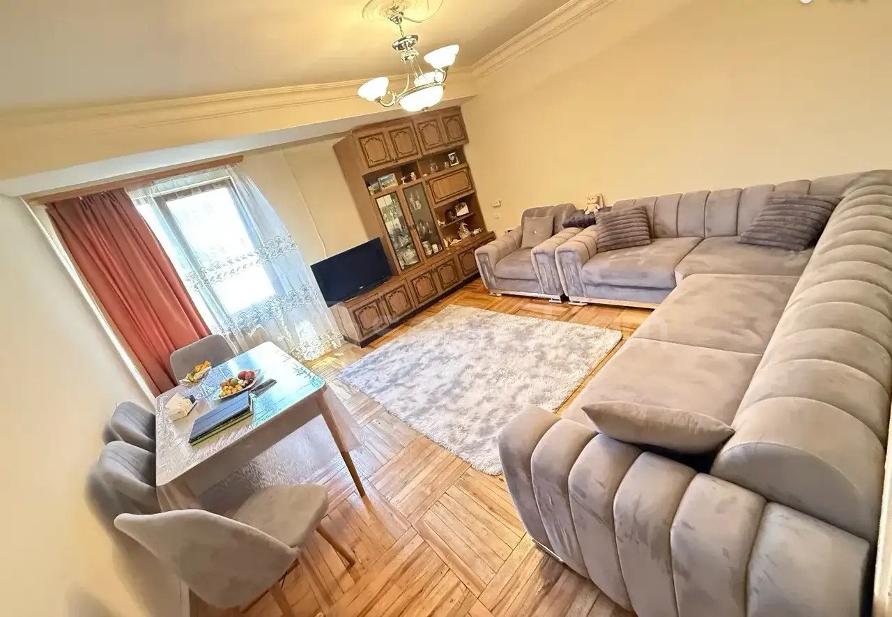 3 Սենյականոց Բնակարան, 84քմ, 4/14 հարկ, Կապիտալ Վերանորոգված, Կահավորված