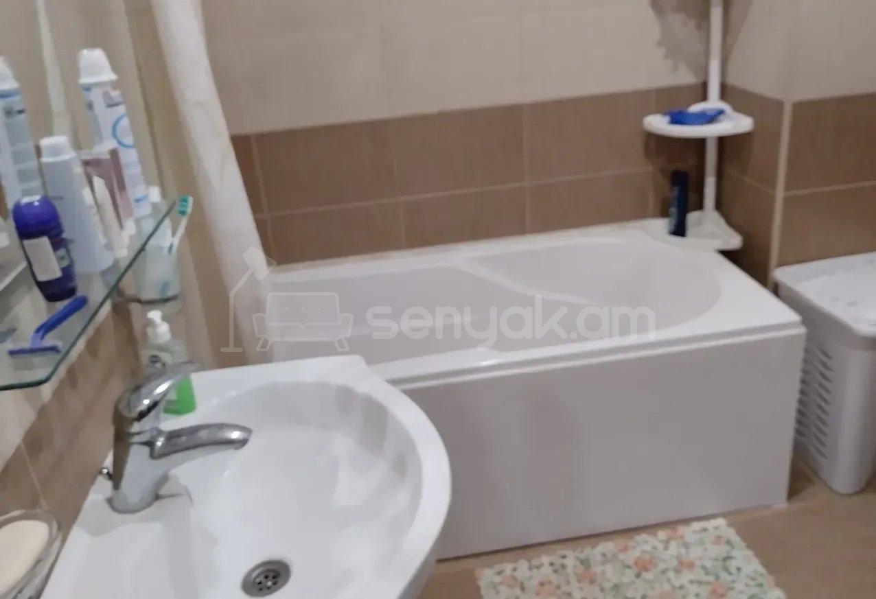 3 Սենյականոց Բնակարան Նորակառույցում, 80քմ, 15/15 հարկ, Կապիտալ Վերանորոգված
