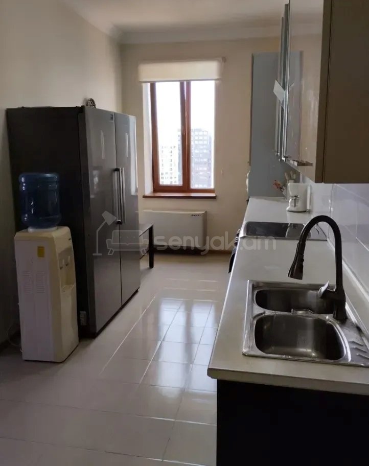3 Սենյականոց Բնակարան Նորակառույցում, 80քմ, 15/15 հարկ, Կապիտալ Վերանորոգված