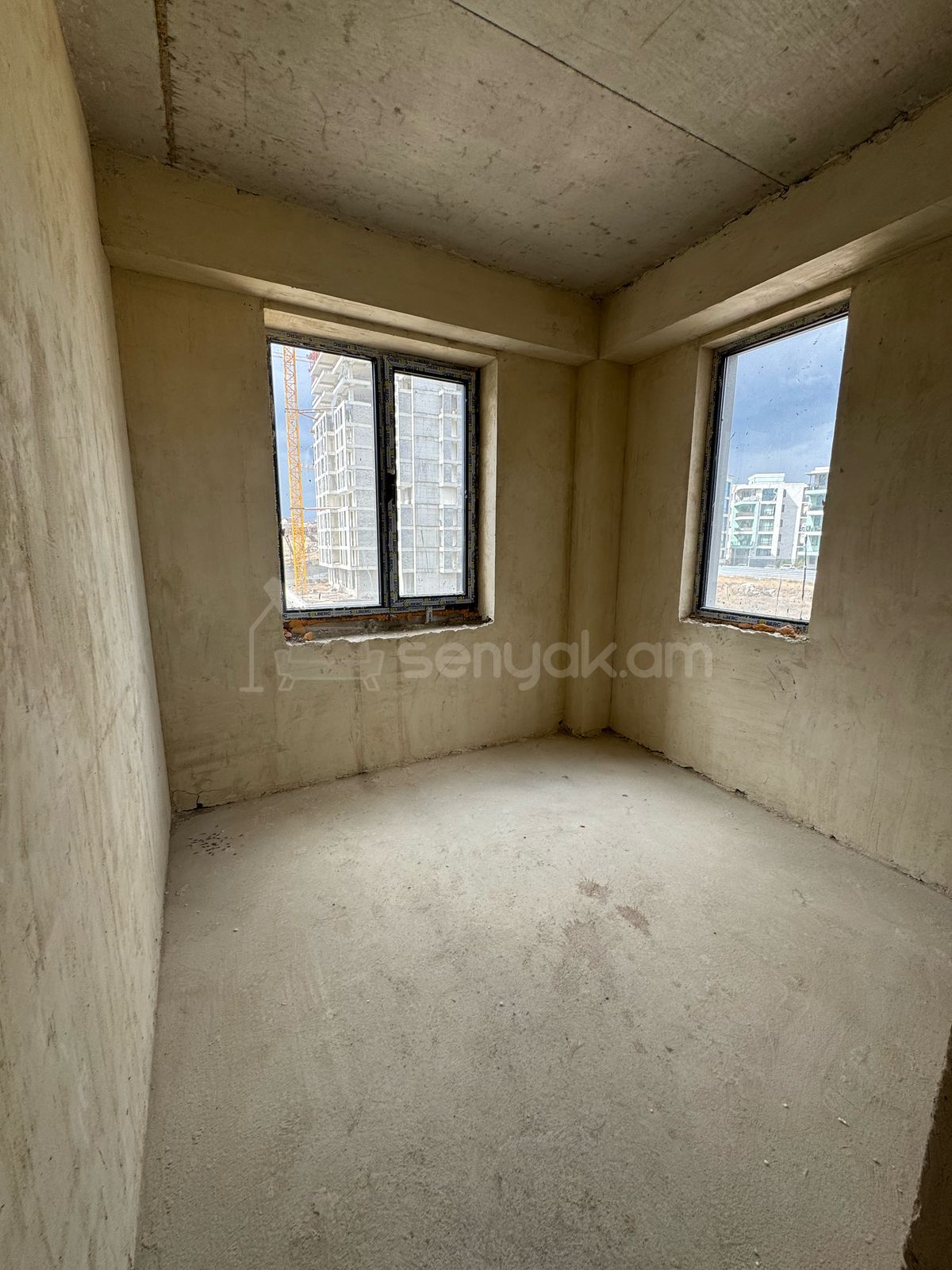 4 Սենյականոց Բնակարան Նորակառույցում, 88քմ, 5/9 հարկ, Պետական Վիճակում