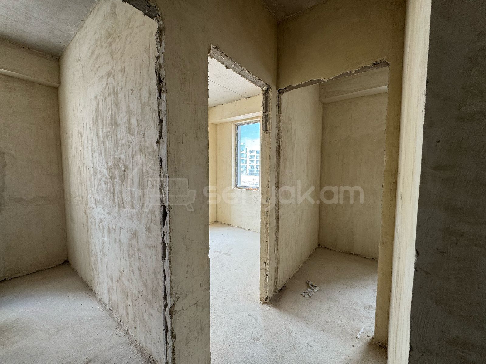 4 Սենյականոց Բնակարան Նորակառույցում, 88քմ, 5/9 հարկ, Պետական Վիճակում