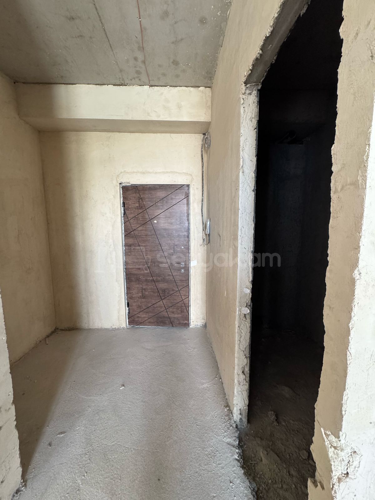 4 Սենյականոց Բնակարան Նորակառույցում, 88քմ, 5/9 հարկ, Պետական Վիճակում