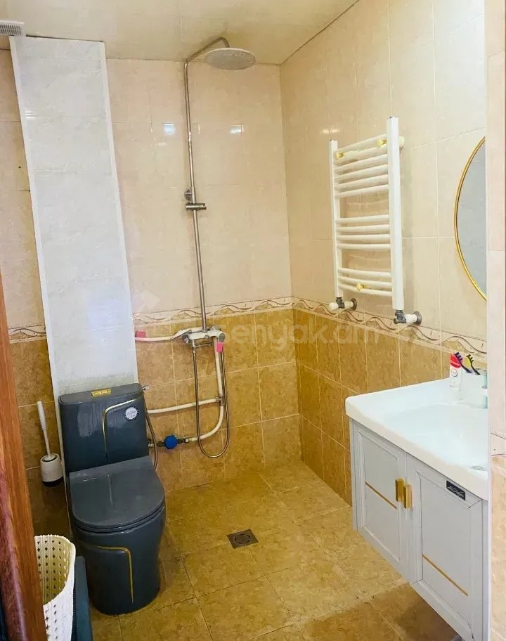 1 Սենյականոց Բնակարան Քարե Շենքում, 36քմ, 3/4 հարկ, Կապիտալ Վերանորոգված