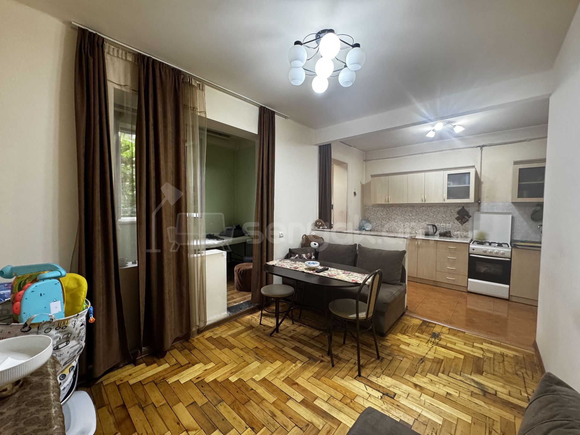 3 Սենյականոց Բնակարան, 52քմ, 3/9 հարկ, Կոսմետիկ Վերանորոգված