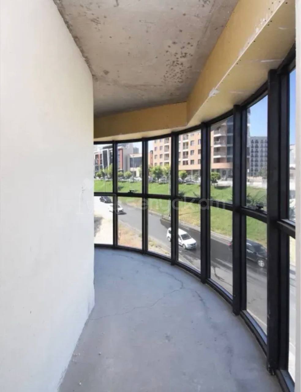 3 Սենյականոց Բնակարան, 78քմ, 4/14 հարկ, Զրոյական Վիճակում