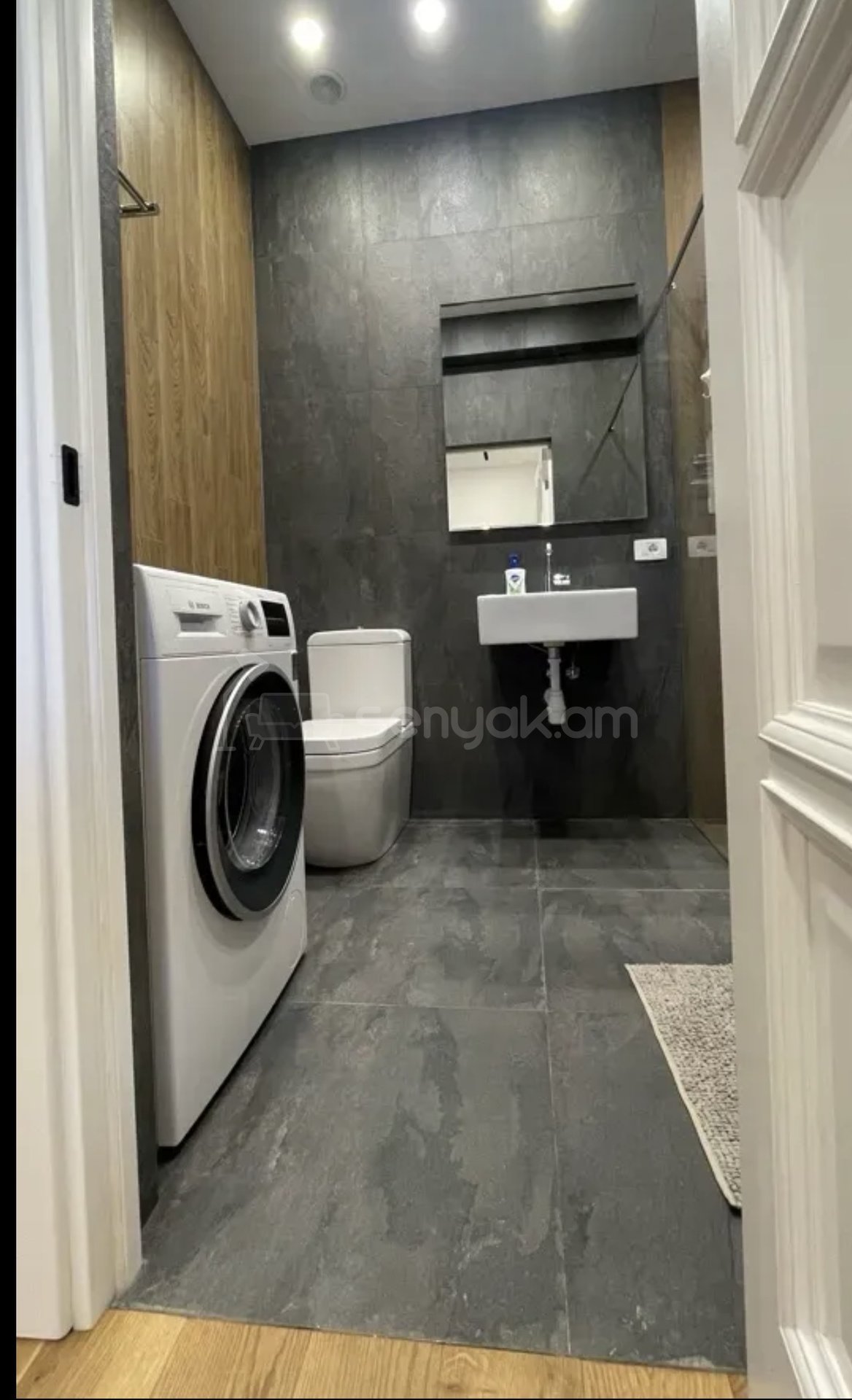 2 Սենյականոց Բնակարան Նորակառույցում, 65քմ, 13/13 հարկ, Դիզայներական Վերանորոգված, Կահավորված, Արևկող