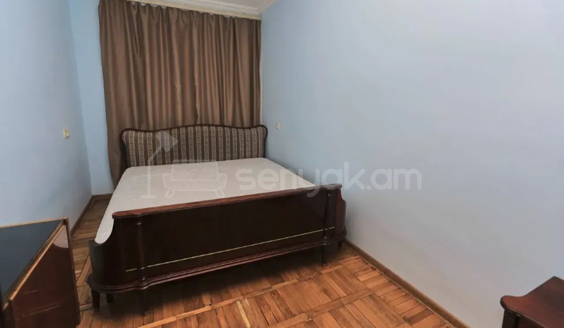 2 Սենյականոց Բնակարան Քարե Շենքում, 52քմ, 4/4 հարկ, Նորմալ Վիճակում, Կահավորված