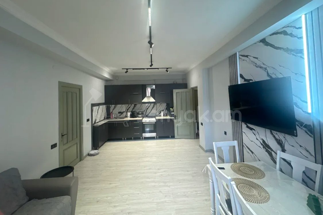 2 Սենյականոց Բնակարան Նորակառույցում, 52քմ, 7/9 հարկ, Կապիտալ Վերանորոգված