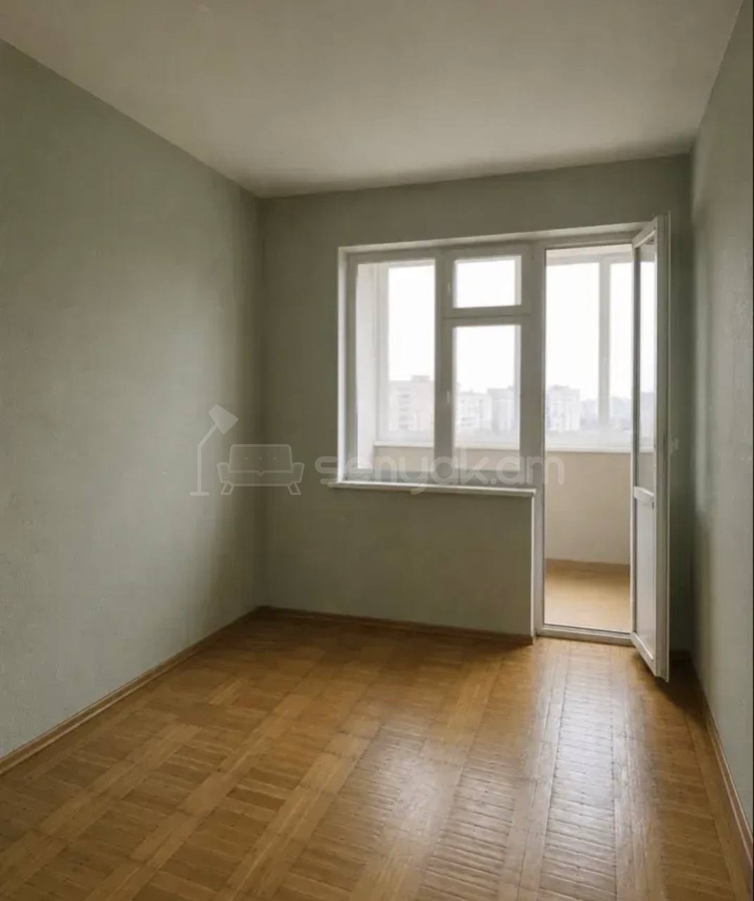 3 Սենյականոց Բնակարան Քարե Շենքում, 94քմ, 6/7 հարկ, Կոսմետիկ Վերանորոգված