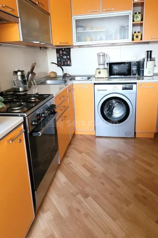 1 Սենյականոց Բնակարան Քարե Շենքում, 45քմ, 5/5 հարկ, Կոսմետիկ Վերանորոգված