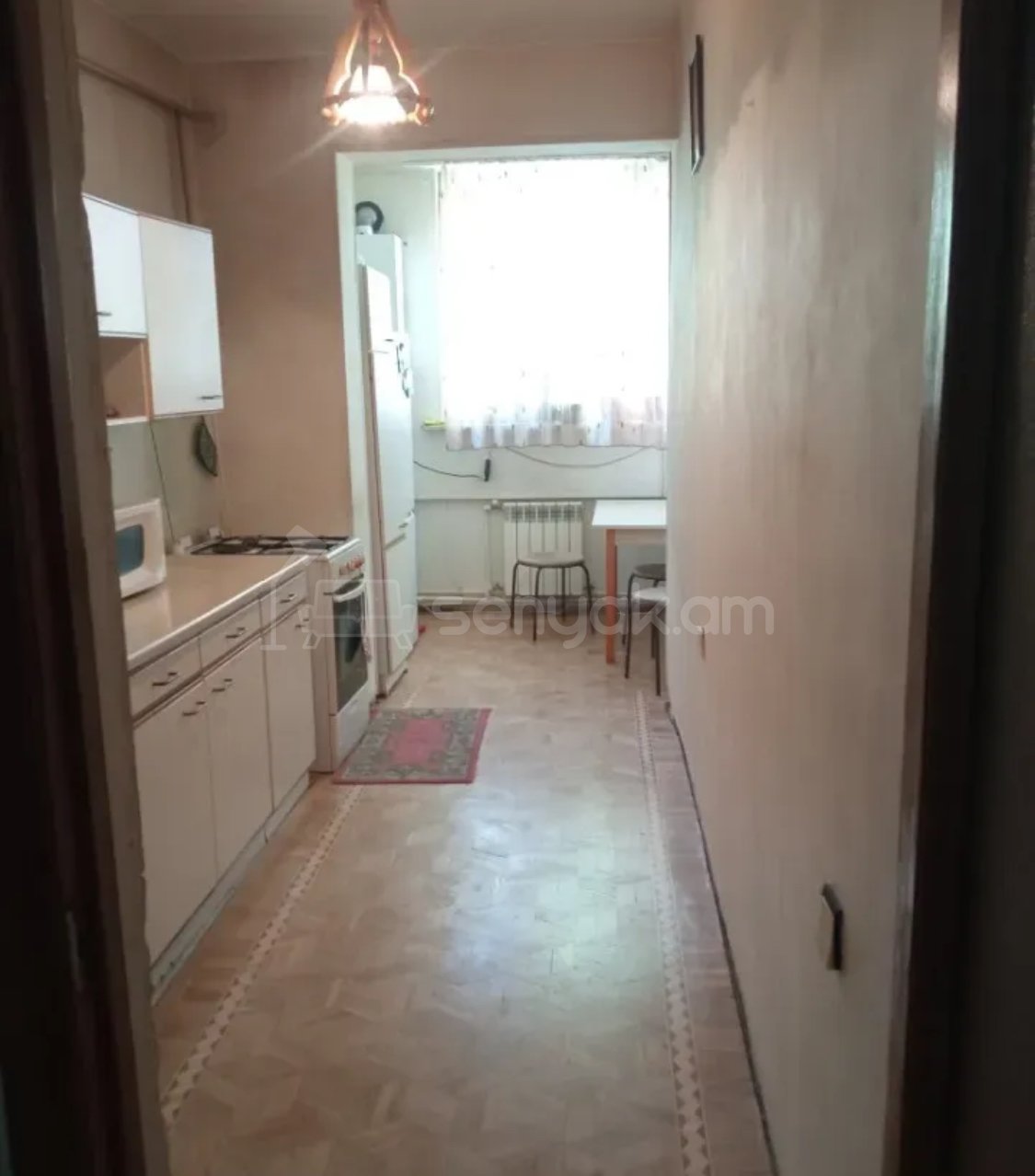 4 Սենյականոց Բնակարան, 110քմ, 1/9 հարկ, Պետական Վիճակում