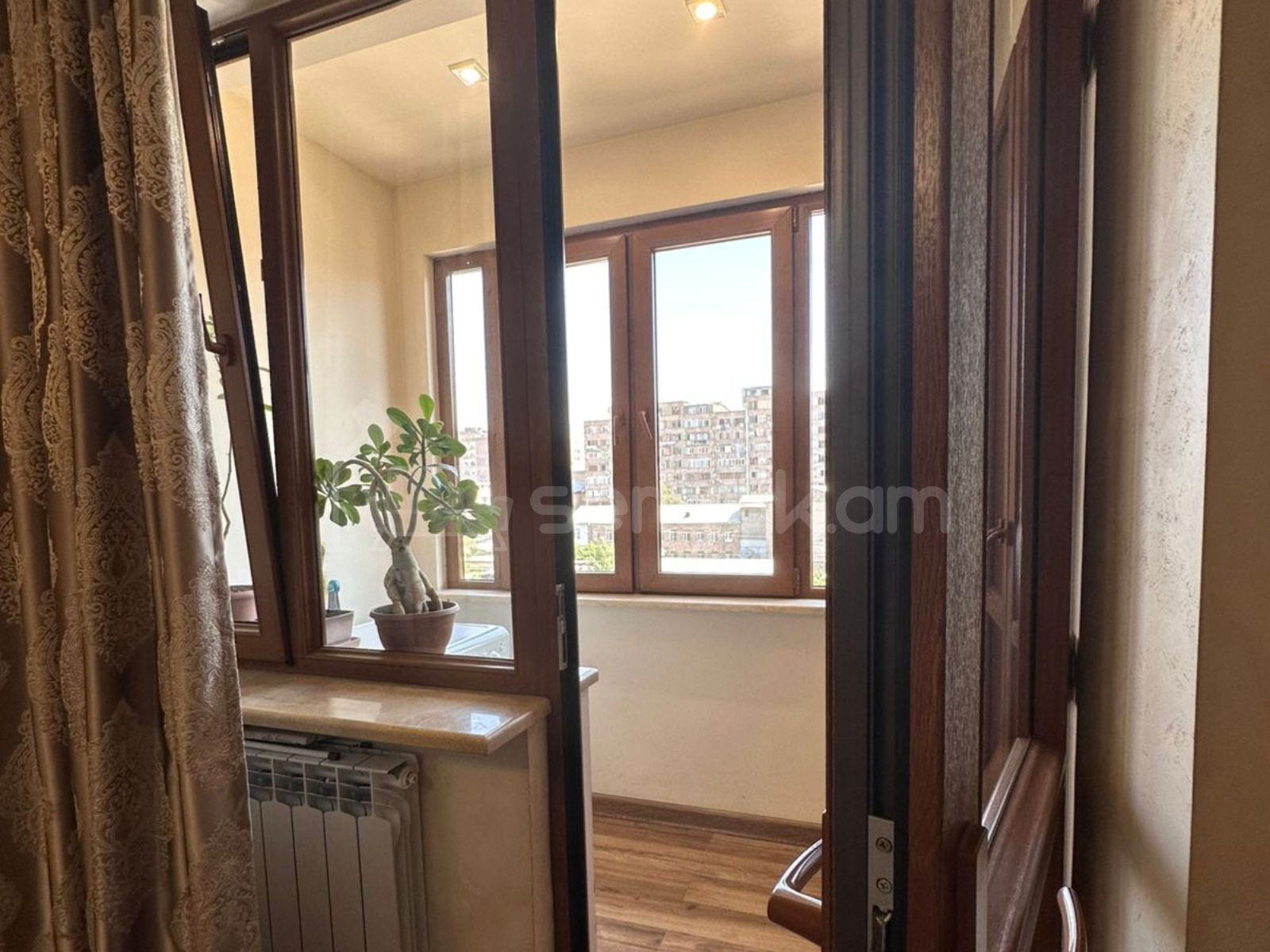 3 Սենյականոց Բնակարան, 92քմ, 6/9 հարկ, Կապիտալ Վերանորոգված