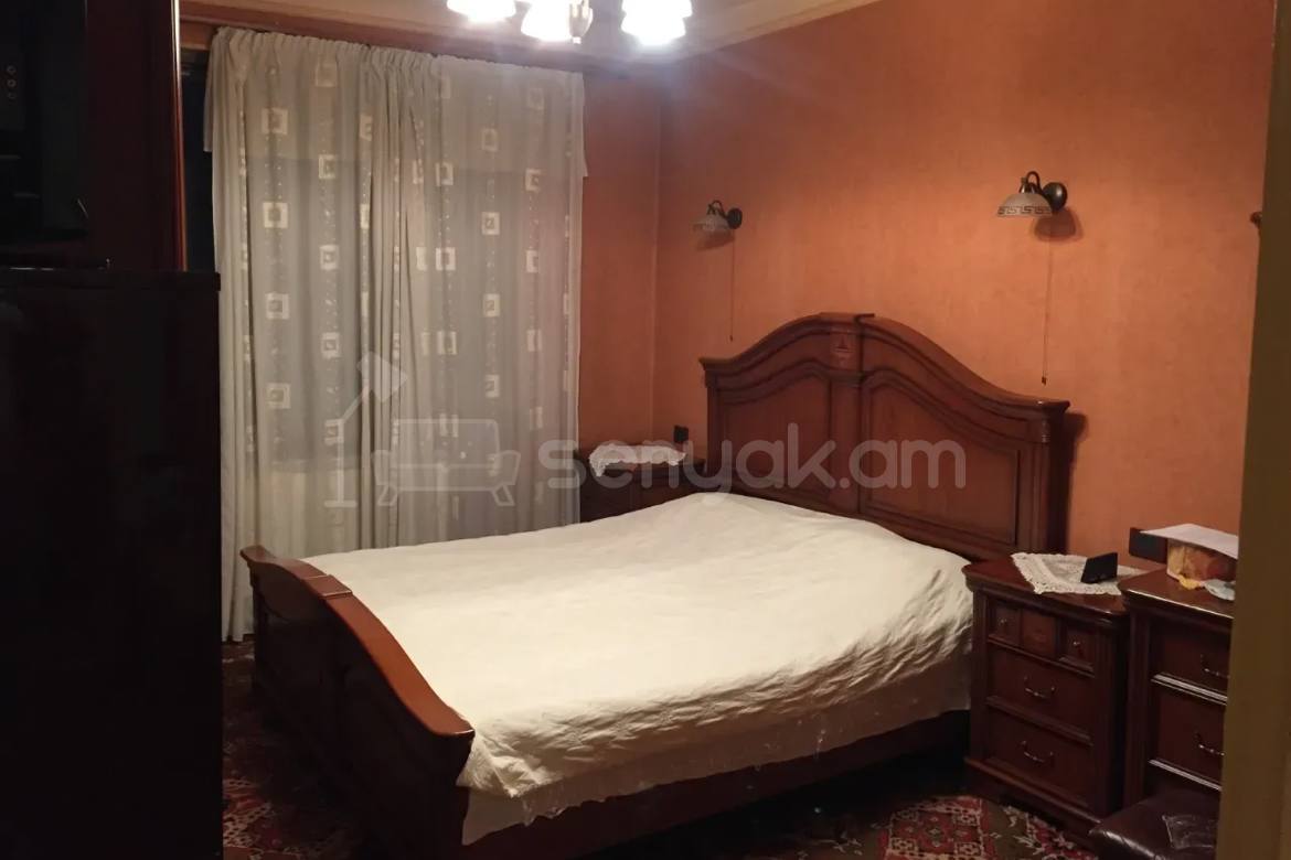 2 Սենյականոց Բնակարան, 61քմ, 5/5 հարկ, Նորմալ Վիճակում