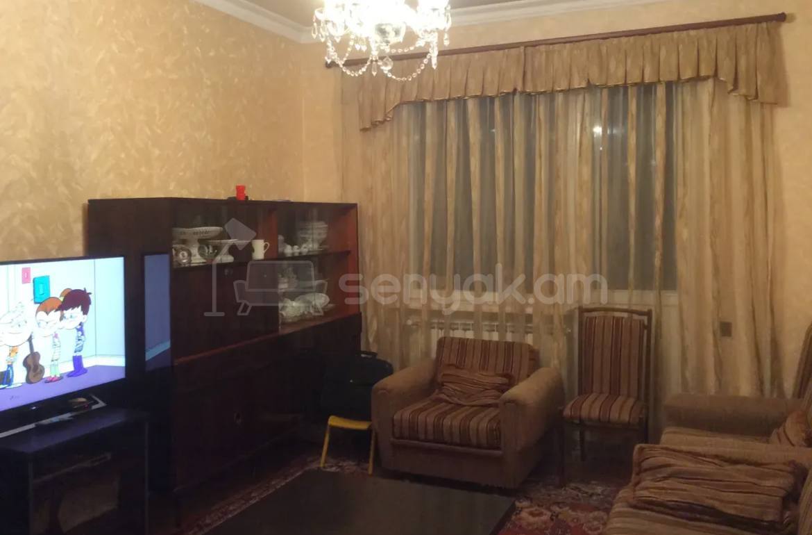 2 Սենյականոց Բնակարան, 61քմ, 5/5 հարկ, Նորմալ Վիճակում