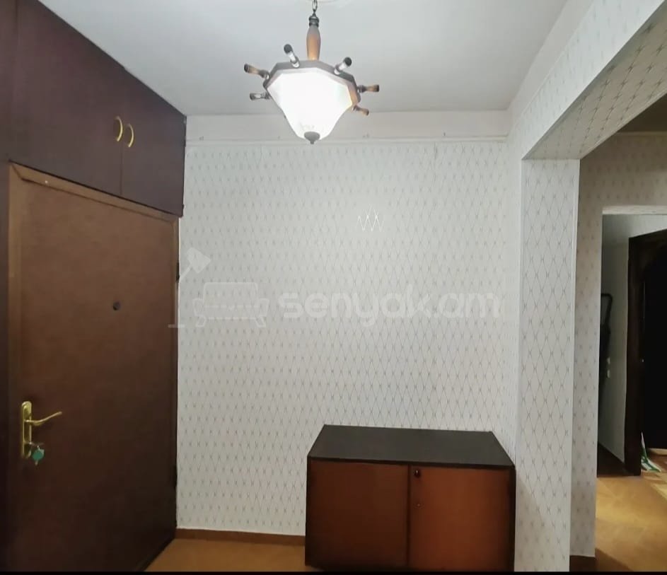 3 Սենյականոց Բնակարան, 80քմ, 9/9 հարկ, Կապիտալ Վերանորոգված, Կահավորված, Արևկող