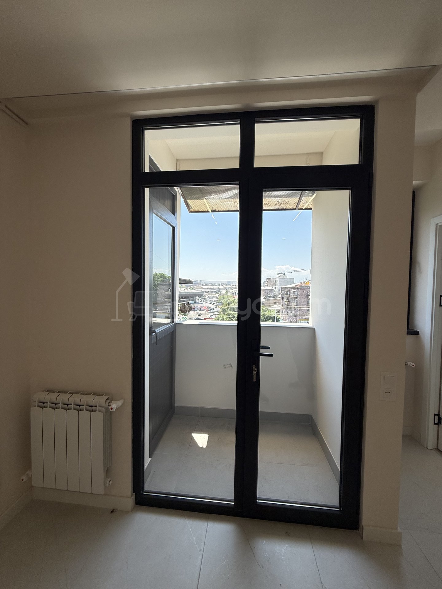 2 Սենյականոց Բնակարան, 46քմ, 5/9 հարկ, Դիզայներական Վերանորոգված