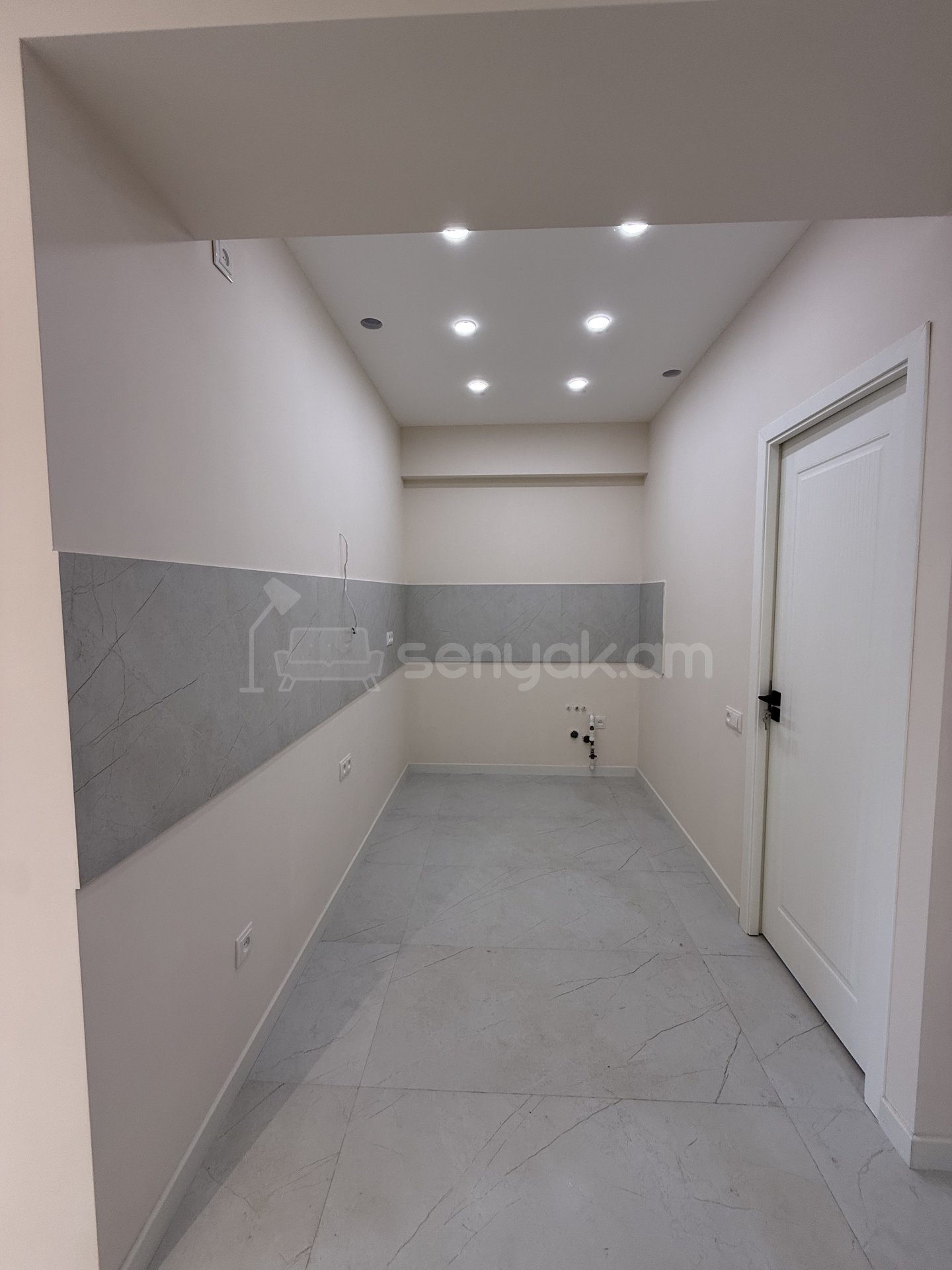2 Սենյականոց Բնակարան, 46քմ, 5/9 հարկ, Դիզայներական Վերանորոգված