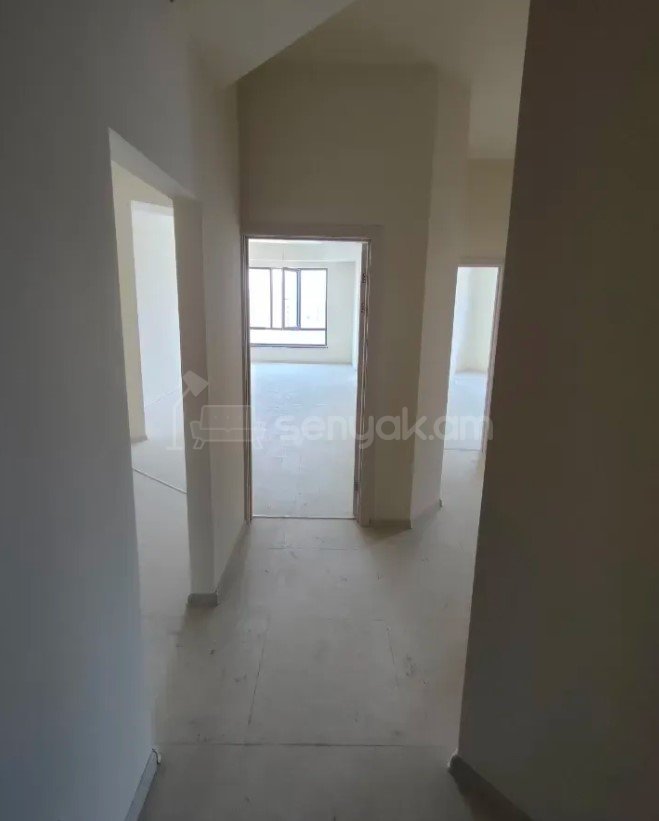 3 Սենյականոց Բնակարան Նորակառույցում, 84քմ, 13/16 հարկ, Կապիտալ Վերանորոգված