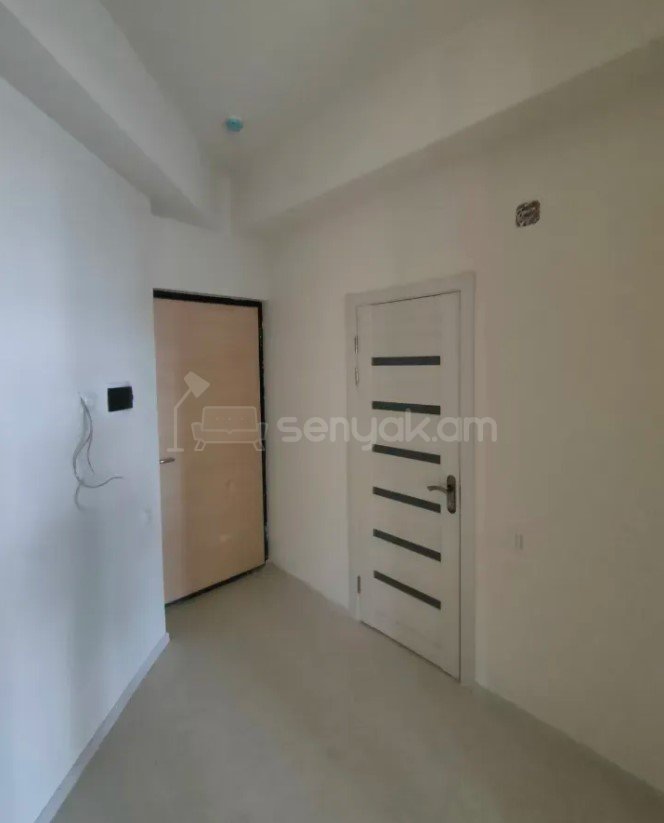 3 Սենյականոց Բնակարան Նորակառույցում, 84քմ, 13/16 հարկ, Կապիտալ Վերանորոգված