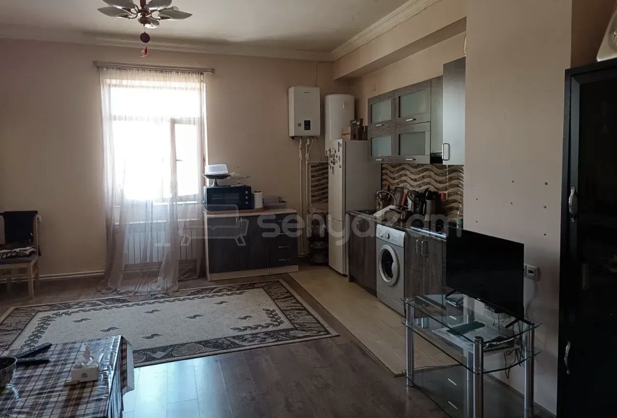 3 Սենյականոց Բնակարան Նորակառույցում, 70քմ, 2/3 հարկ, Կապիտալ Վերանորոգված, Կահավորված