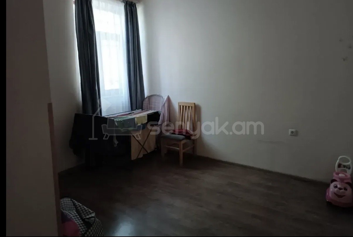 3 Սենյականոց Բնակարան Նորակառույցում, 70քմ, 2/3 հարկ, Կապիտալ Վերանորոգված, Կահավորված