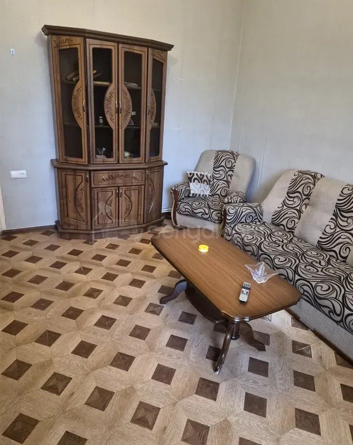 2 Սենյականոց Բնակարան Քարե Շենքում, 68քմ, 4/5 հարկ, Նորմալ Վիճակում