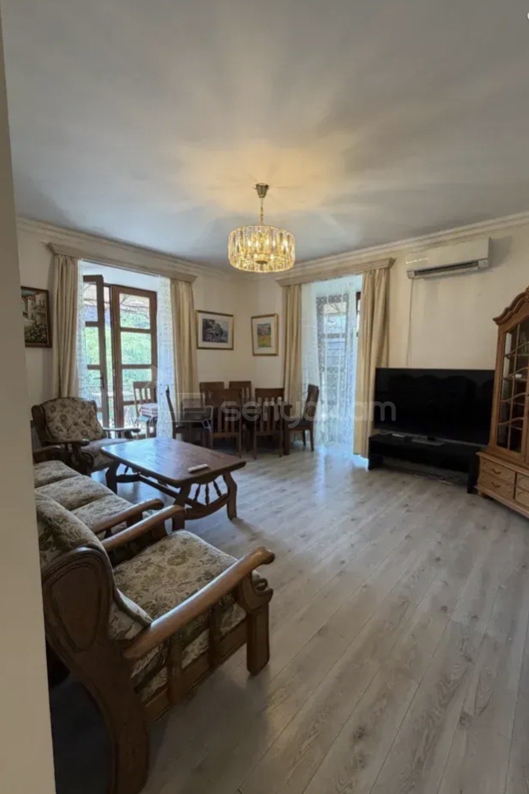 4 Սենյականոց Բնակարան Քարե Շենքում, 109քմ, 3/4 հարկ, Կապիտալ Վերանորոգված