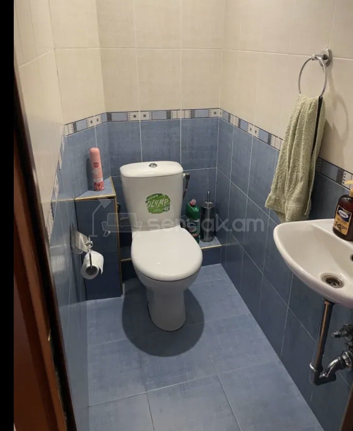 4 Սենյականոց Բնակարան Քարե Շենքում, 105քմ, 4/5 հարկ, Կապիտալ Վերանորոգված