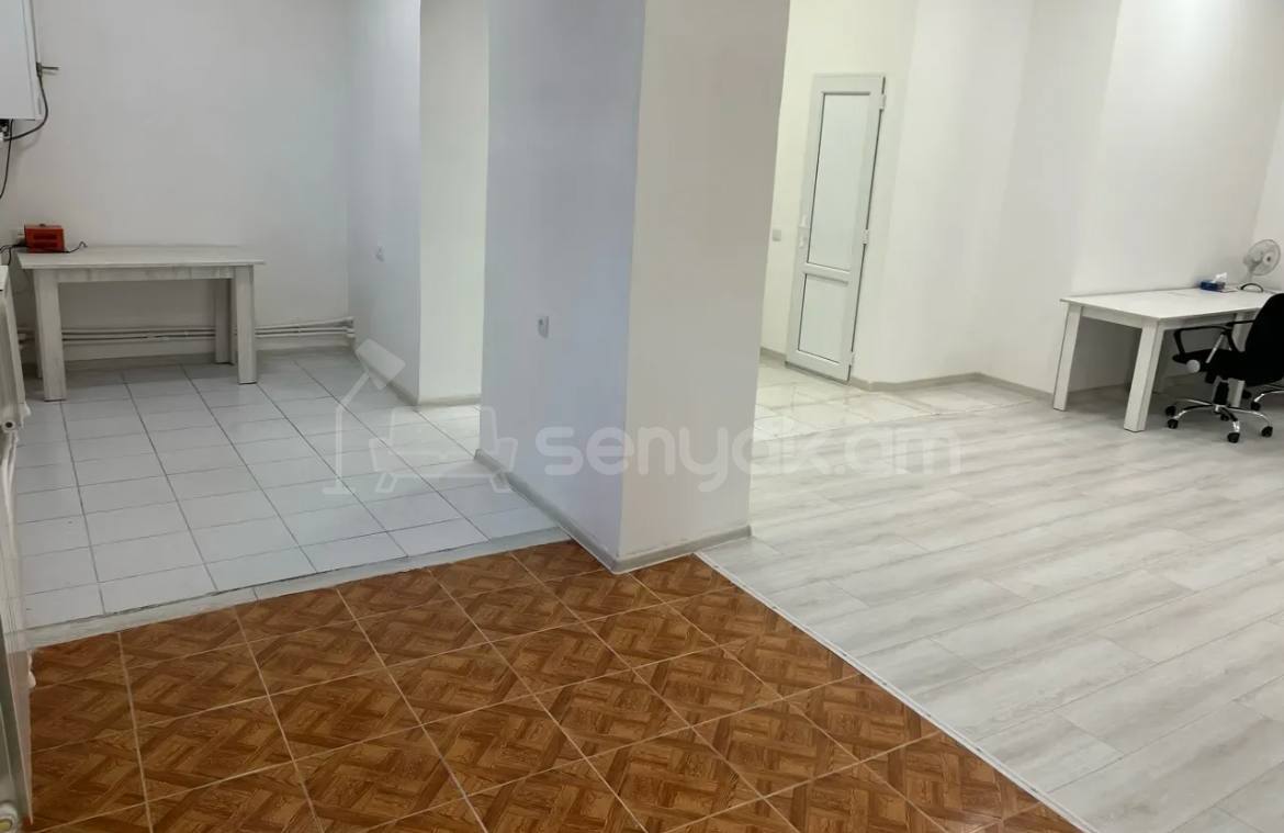 Օֆիսային Տարածք, 56քմ, Կապիտալ Վերանորոգված