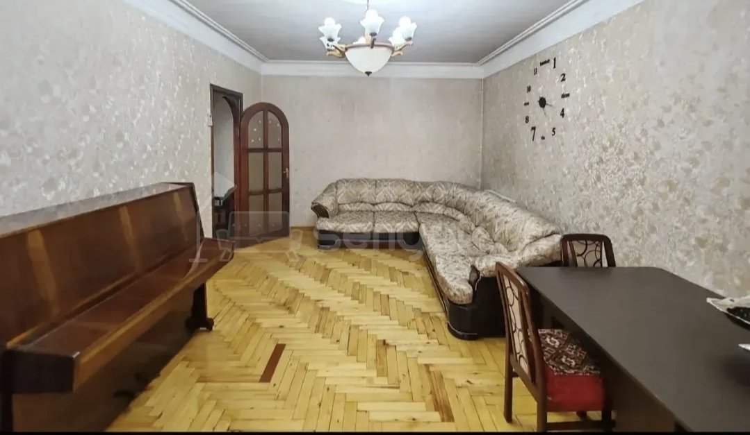 3 Սենյականոց Բնակարան, 78քմ, 7/9 հարկ, Նորմալ Վիճակում, Կահավորված