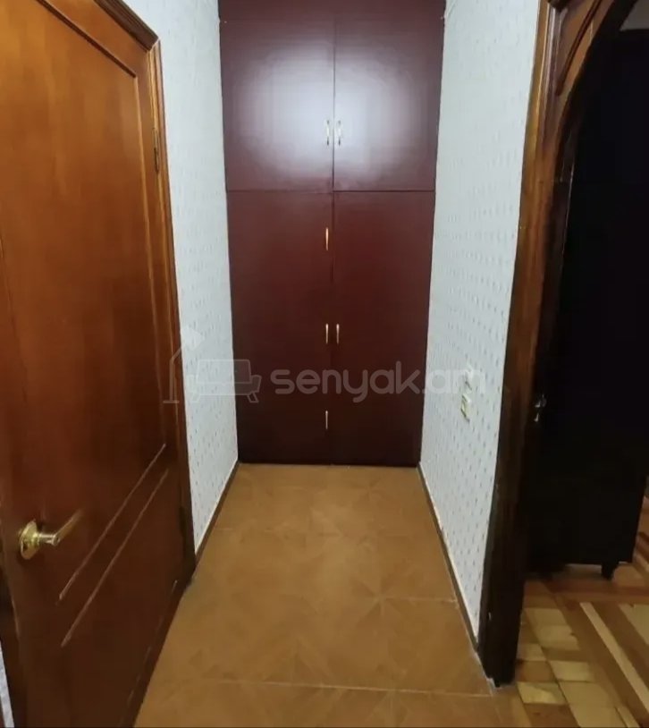 3 Սենյականոց Բնակարան, 78քմ, 7/9 հարկ, Նորմալ Վիճակում, Կահավորված