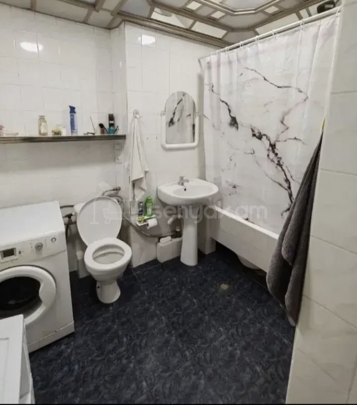 3 Սենյականոց Բնակարան, 78քմ, 7/9 հարկ, Նորմալ Վիճակում, Կահավորված
