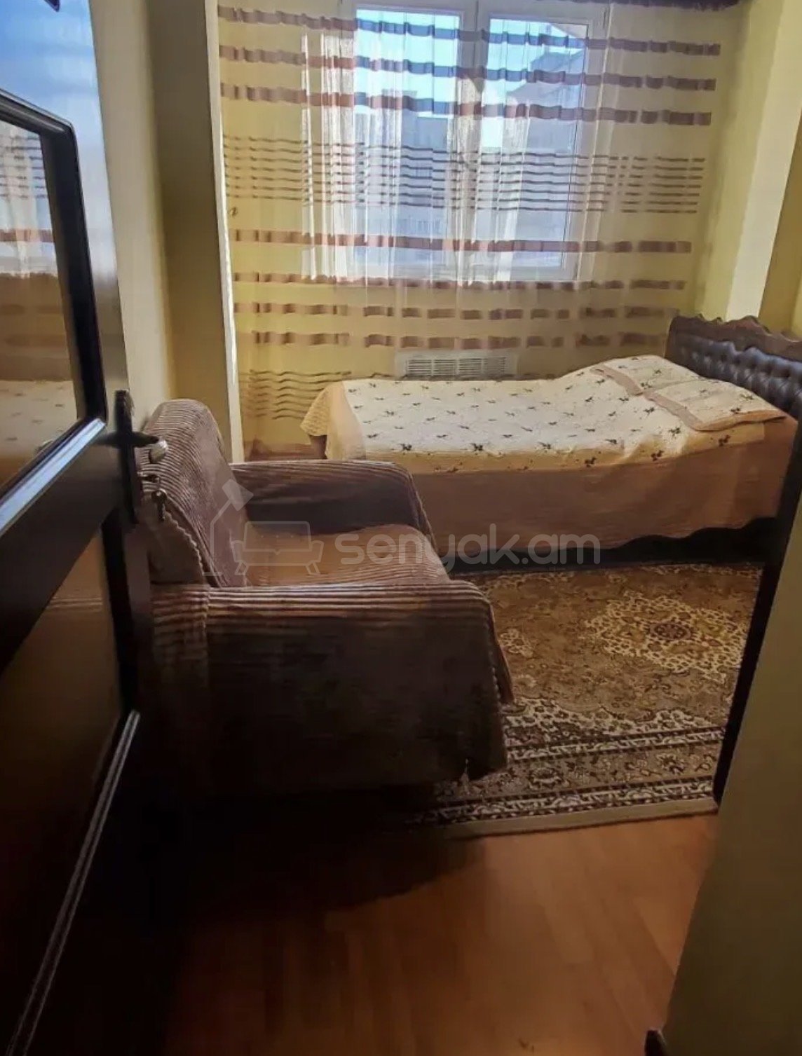 2 Սենյականոց Բնակարան, 40քմ, 5/9 հարկ, Կոսմետիկ Վերանորոգված, Կահավորված