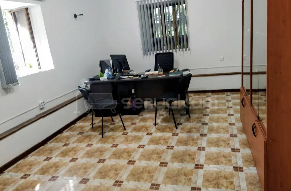 Օֆիսային Տարածք, 90քմ, Կապիտալ Վերանորոգված