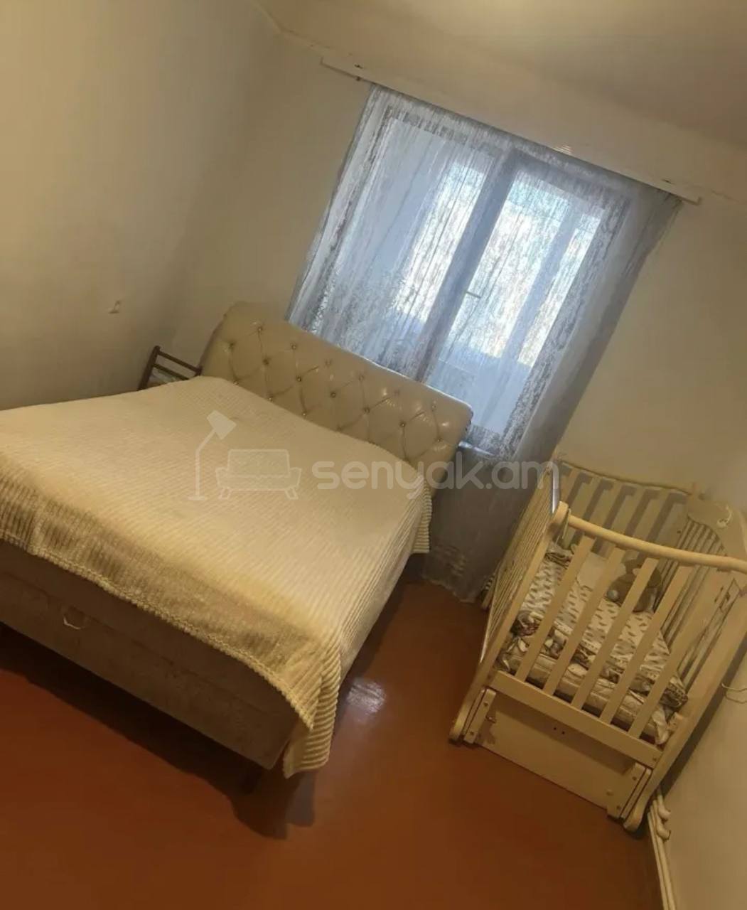 3 Սենյականոց Բնակարան Քարե Շենքում, 76քմ, 5/5 հարկ, Կոսմետիկ Վերանորոգված