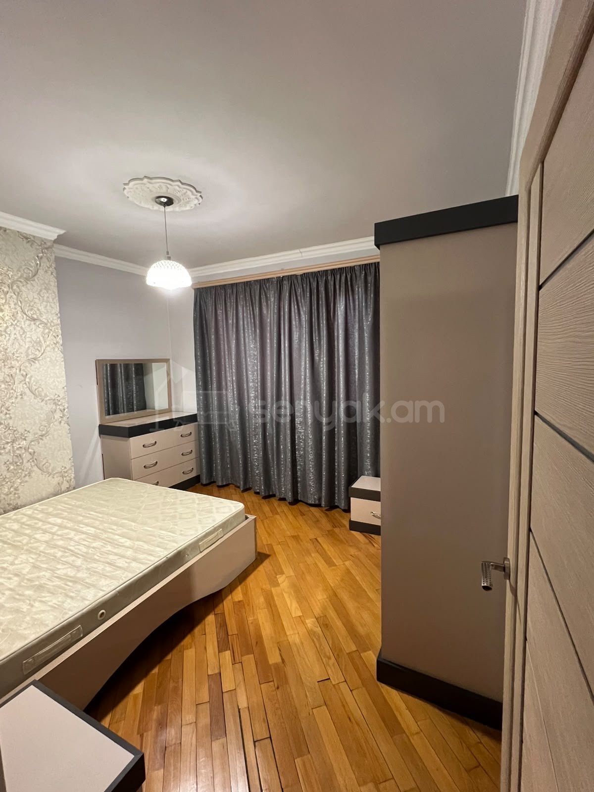 3 Սենյականոց Բնակարան, 59քմ, 12/12 հարկ, Կապիտալ Վերանորոգված
