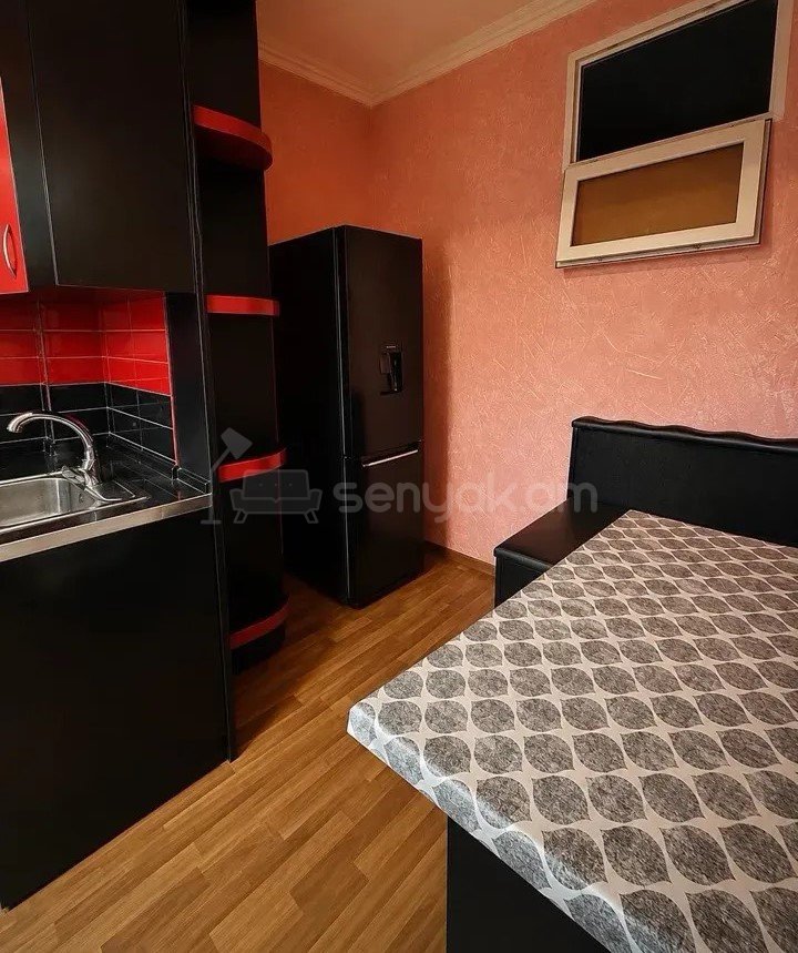 1 Սենյականոց Բնակարան Նորակառույցում, 44քմ, 1/12 հարկ, Կապիտալ Վերանորոգված