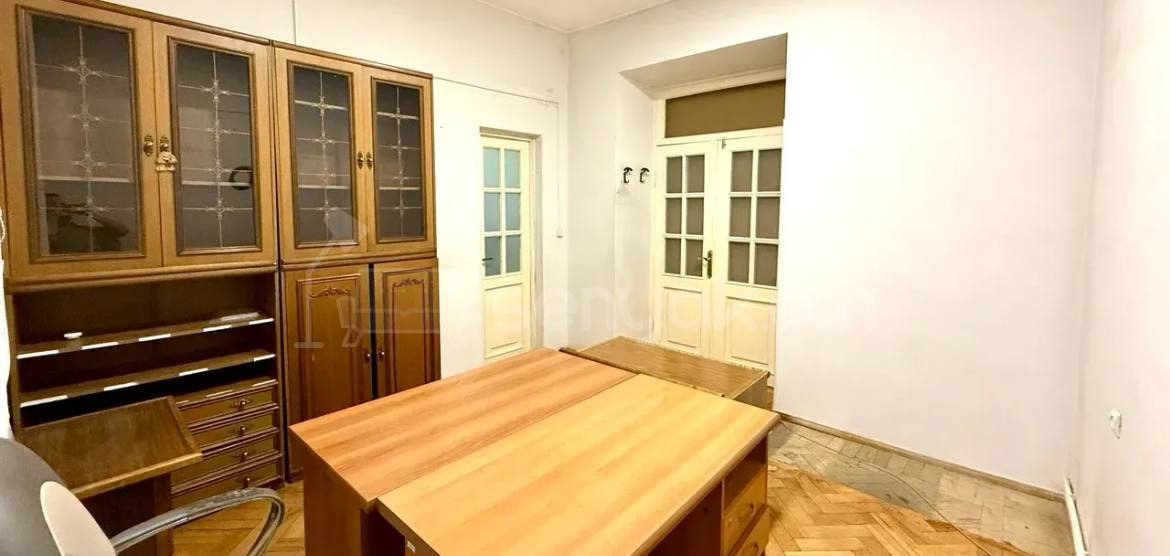 Օֆիսային Տարածք, 81քմ, Կապիտալ Վերանորոգված