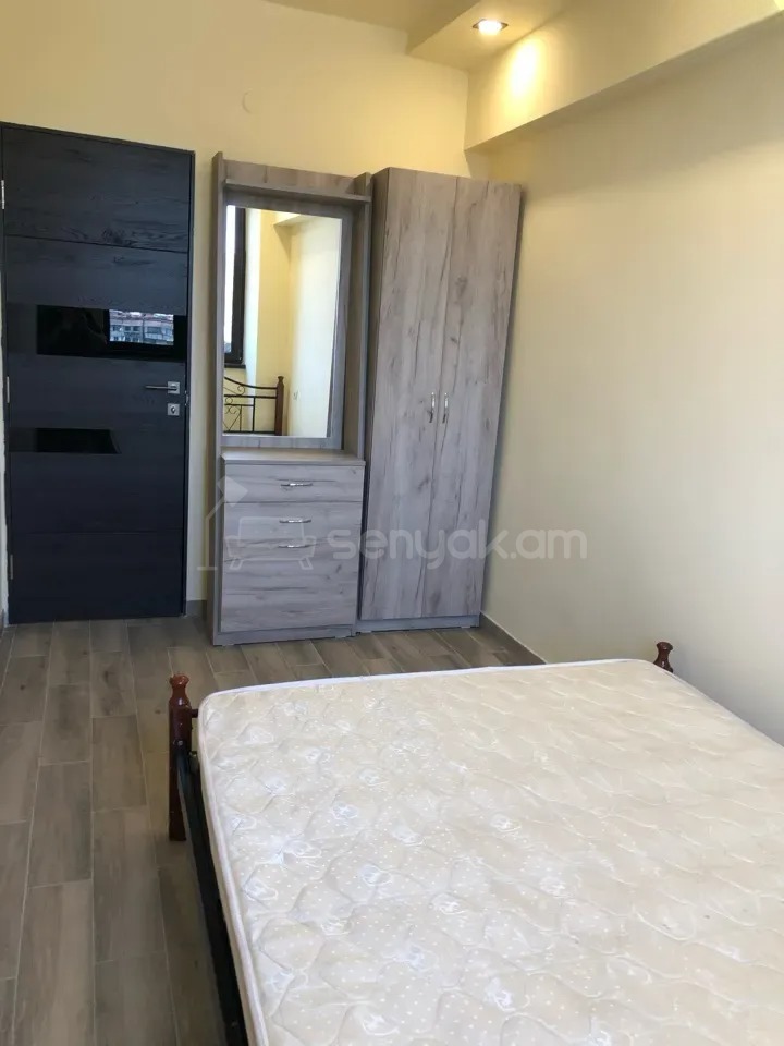 2 Սենյականոց Բնակարան, 40քմ, 13/16 հարկ, Կապիտալ Վերանորոգված