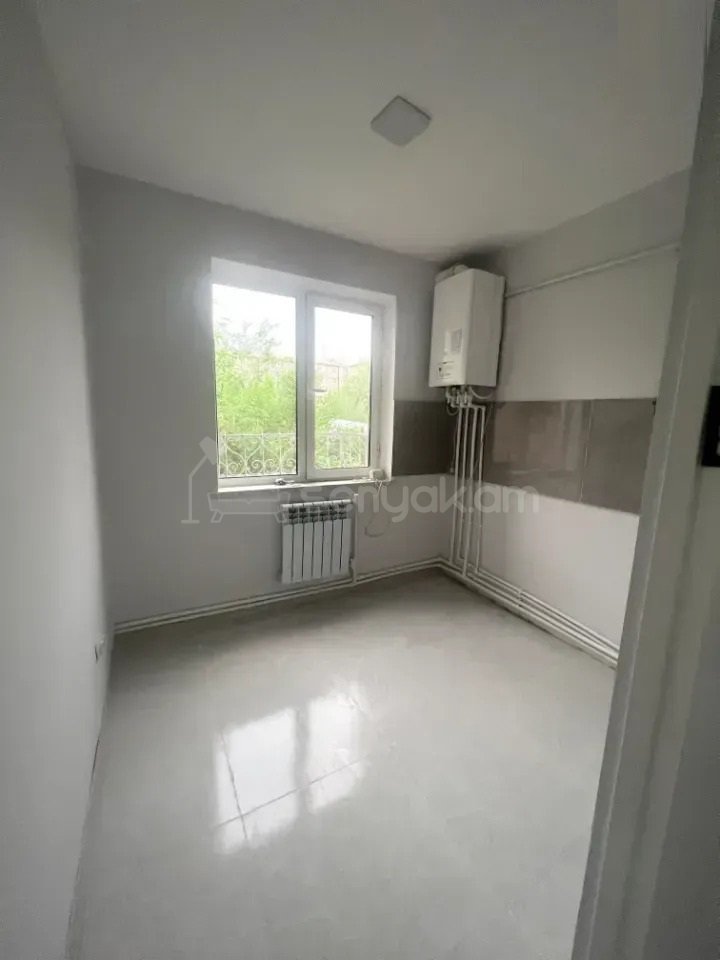 2 Սենյականոց Բնակարան, 36քմ, 3/5 հարկ, Կապիտալ Վերանորոգված