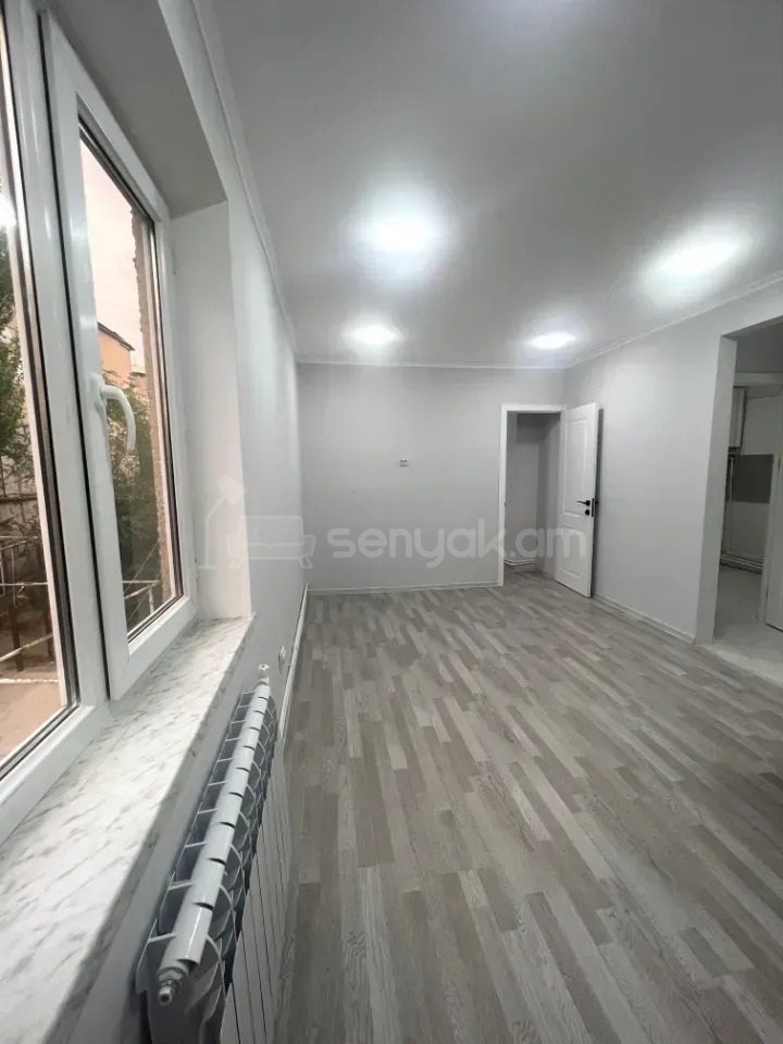2 Սենյականոց Բնակարան, 36քմ, 3/5 հարկ, Կապիտալ Վերանորոգված