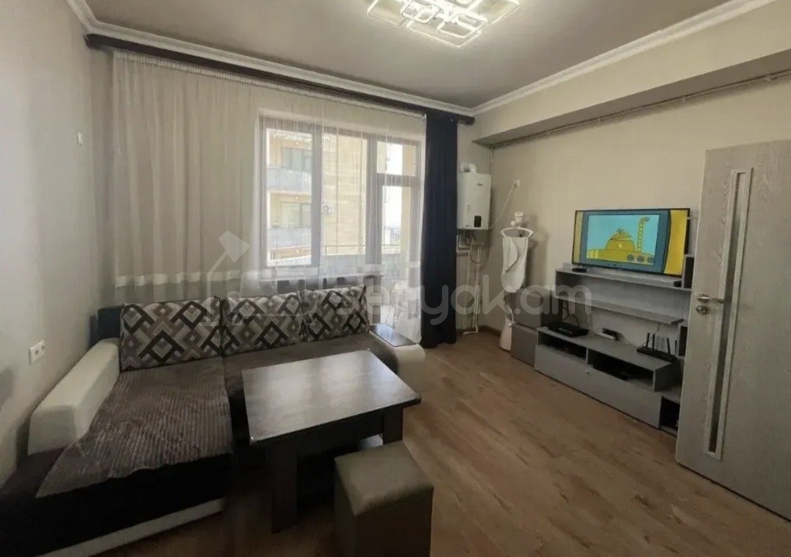 2 Սենյականոց Բնակարան Նորակառույցում, 40քմ, 12/14 հարկ, Կոսմետիկ Վերանորոգված, Կահավորված