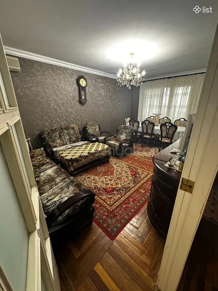 3 Սենյականոց Բնակարան, 85քմ, 7/9 հարկ, Նորմալ Վիճակում, Կահավորված, Արևկող