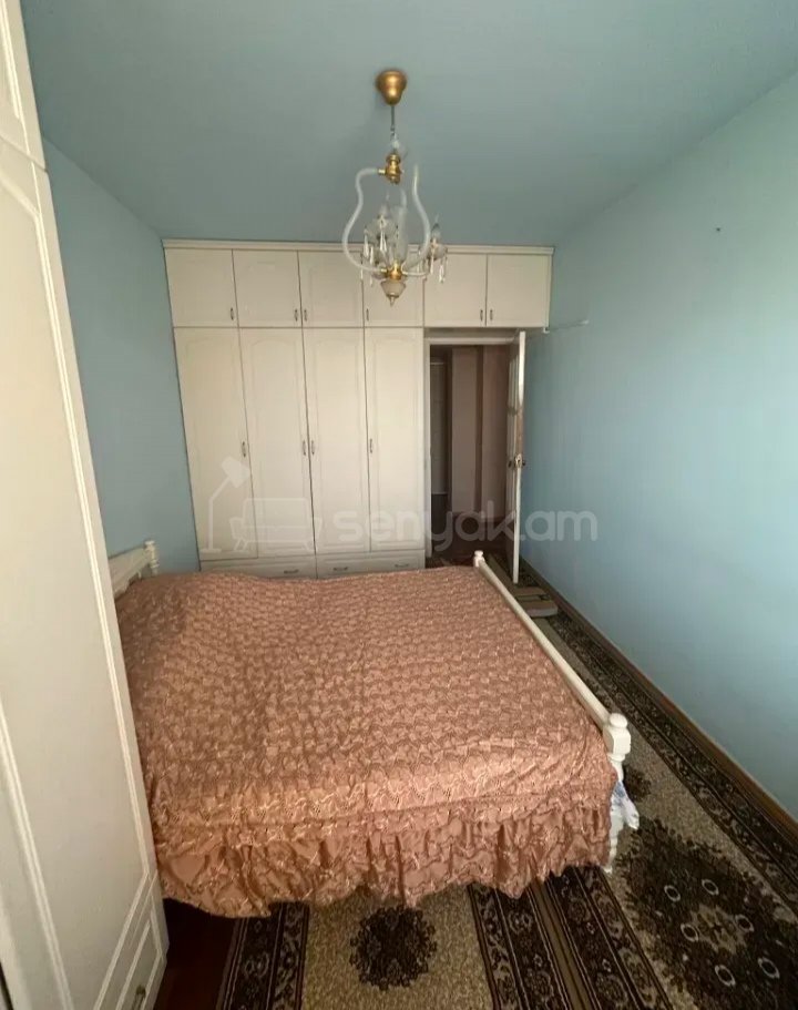4 Սենյականոց Բնակարան, 90քմ, 7/9 հարկ, Նորմալ Վիճակում, Կահավորված