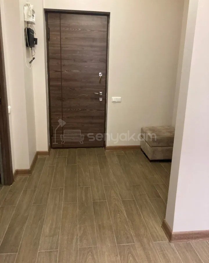 3 Սենյականոց Բնակարան Նորակառույցում, 74քմ, 2/4 հարկ, Դիզայներական Վերանորոգված